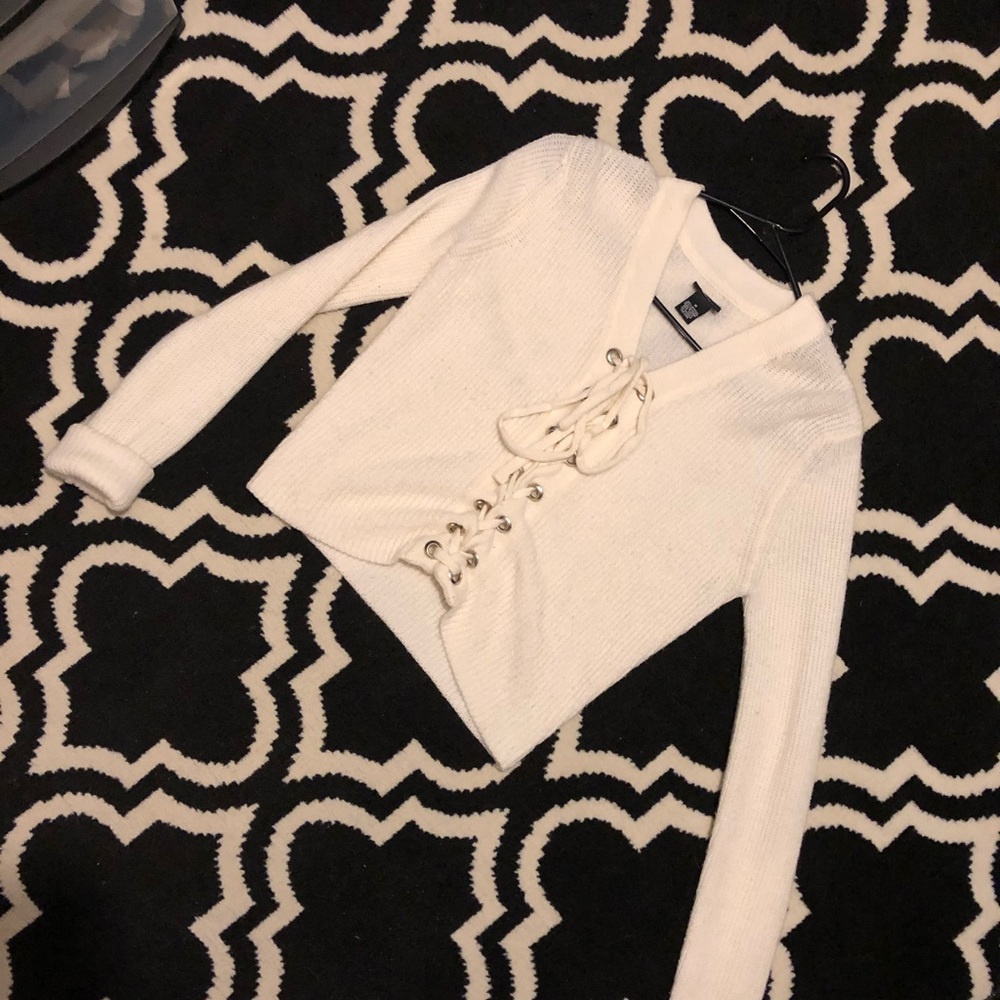 White knit sweater